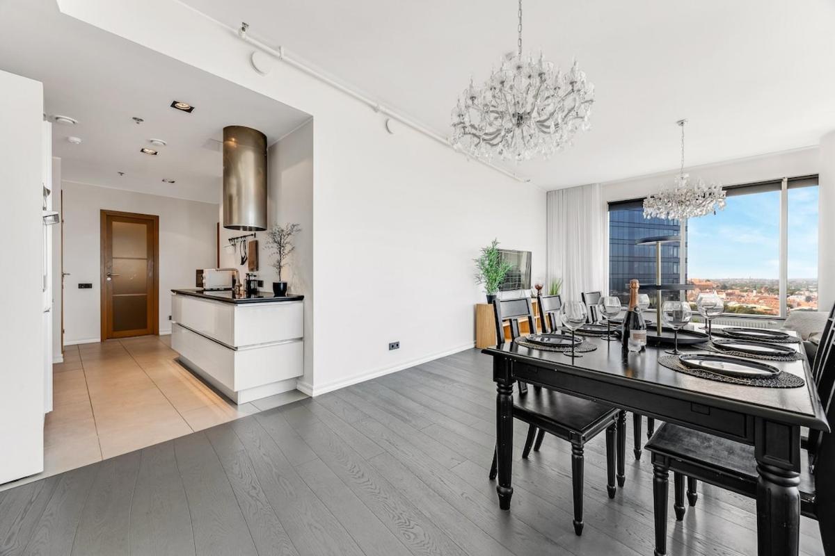 Huoneisto Skyresidence Luxury With Amazing Panoram View